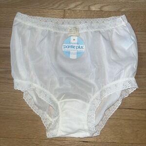 Vintage NWT Vassarette Nylon Panties White Lace Size 7 Pantie Plus USA Made